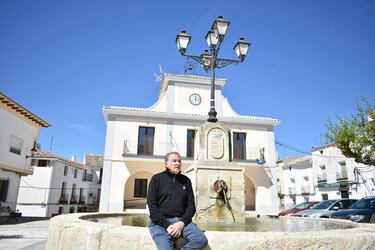 ?ngel Corpa, cantante de Jarcha, candidato de la Espa?a Vaciada en Cuenca