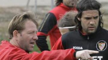 <b>TENSIÓN. </b>El lateral Sergio Sánchez, en una sesión de entrenamiento.