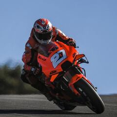 Lecuona deja el sello y Maverick pierde la cuchara