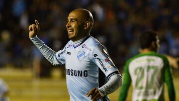 Bolivar vence a Atlético Nacional y complica más a Colo Colo