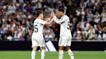 26/10/25 PARTIDO PRIMERA DIVISION 
REAL MADRID - BARCELONA 
ARDA GULER JUDE BELLINGHAM