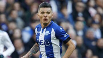 Dani Torres con el Alavés.