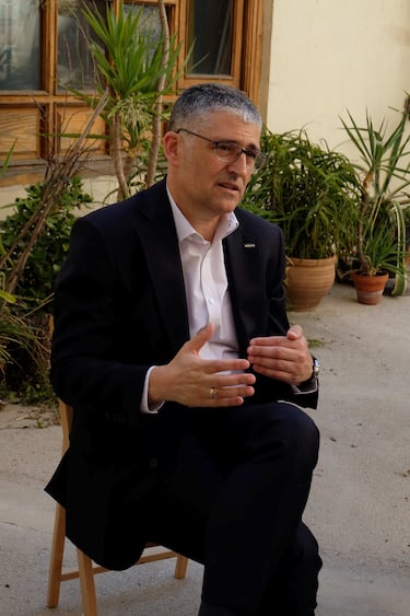 Eduardo López, director de Fujifilm Imaging en España, revela si las cámaras desaparecerán con los móviles: “La clave está en la IA”