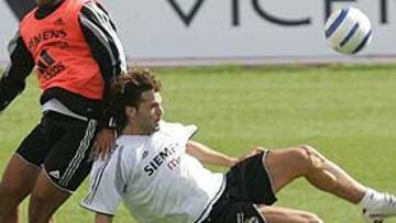 <b>CONFIADO</b>. El delantero de Sonseca mantiene la esperanza de contar con minutos suficientes esta temporada, a pesar de la gran competencia que existe en la delantera blanca.