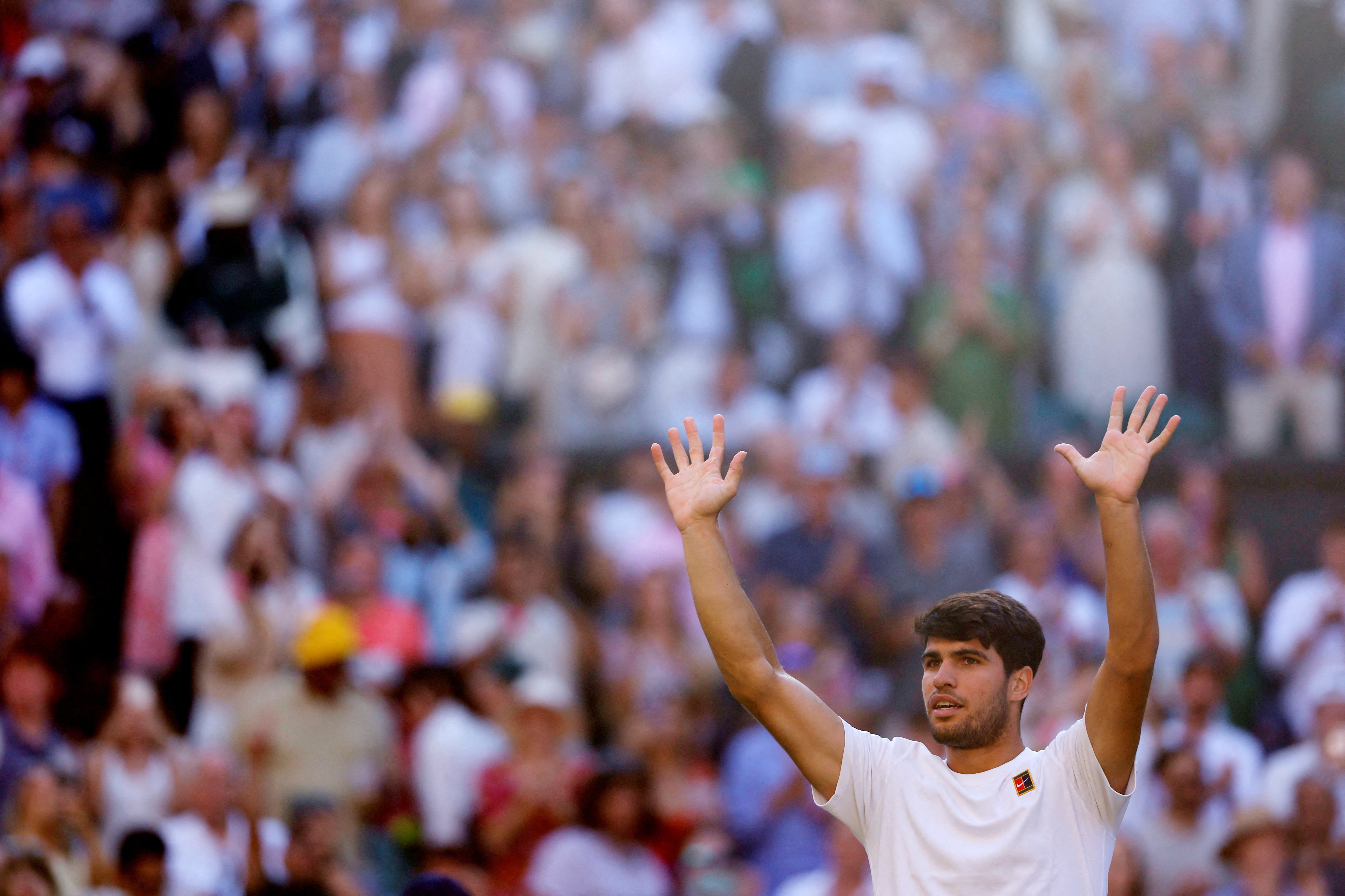 Alcaraz: “¿Ibiza? No, no es el momento; jugaré al golf”