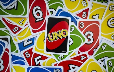 Ni ‘Uno’ ni ‘Apalabrados’: el juego de mesa más jugado en Europa tiene 90 años y es perfecto para quedadas en verano