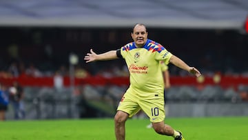 Cuauhtemoc Blanco of America during the game Clasico de Leyendas America vs Guadalajara,, at Azteca Stadium, on November 19, 2023.
<br><br>
Cuauhtemoc Blanco de America durante el partido de Clasico de Leyendas America vs Guadalajara, en el Estadio Azteca, el 19 de Noviembre de 2023.