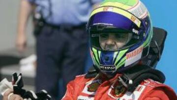 <b>PERFECTO.</b> El brasileño Felipe Massa, piloto de Ferrari vencedor en el Gran Premio de Europa disputado en Valencia, ha asegurado que su equipo ha realizado un "fin de semana perfecto" y que ha vuelto a sentirse competitivo tras los últimos malos resultados.