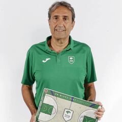 Luis Casimiro: “Queremos estar cerca de los títulos y conseguir la Euroliga”