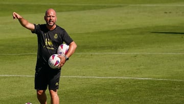 José Alberto dirige este año al Racing desde la pretemporada.