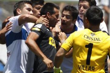 Universidad Católica venció 1-0 a Colo Colo en el último clásico jugado en San Carlos de Apoquindo el 1 de diciembre de 2013.
