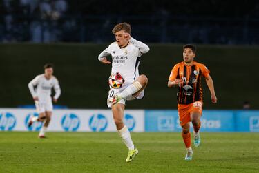 Volvió un muro y se fue la magia