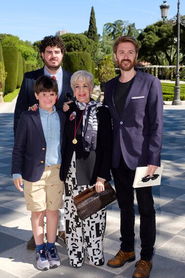 La actriz fue siempre una madre abnegada. Sus hijos, Manuel y Paco, eran su vida y así lo manifestaba en cada entrevista. Estaba muy orgullosa de ellos y estos se encargaron de que pasase sus últimos meses en las mejores manos, con atención médica la 24 horas del día.