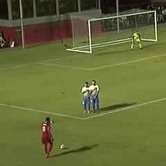 ¿El peor gol de Drogba de siempre? Ridículo del portero