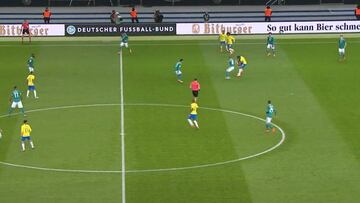 Jugadota de Paulinho a Kroos: un gesto técnico impecable