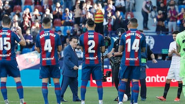 21/04/22 PRIMERA DIVISION JORNADA 33
LEVANTE UD - SEVILLA FC
HOMENAJE 90 ANIVERSARIO CUMPLEAÑOS
PACO FENOLLOSA PRESIDENTE DE HONOR