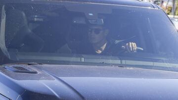 James llega a Valdebebas, a la espera de definir su futuro