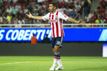 ‘Traición’: Jugadores que vistieron la camiseta de Pumas y Chivas