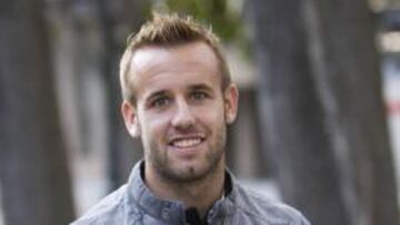 <b>REGRESA. </b>Joan Tomás volverá esta tarde a la Ciudad Deportiva del Villarreal donde jugó dos años.