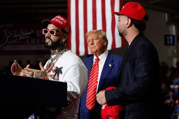 "Mis puertorrique?os, manteng¨¢monos unidos, votemos por Trump. Habl¨¦ personalmente con ¨¦l. ?l quiere ayudar a Puerto Rico a crecer y tener ¨¦xito como pa¨ªs. As¨ª que manteng¨¢monos firmes y unidos, y todos sabemos, recu¨¦rdenlo. ?l quiere seguir ayudando a los latinos en los EE. UU. Hagamos las cosas de la manera correcta y sigamos creciendo, sigamos creciendo como familia y hagamos que Estados Unidos sea grande nuevamente".