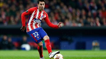 Gaitán, en un partido con el Atlético.