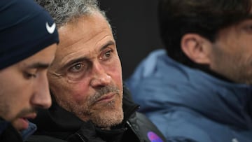 Paris Saint-Germain's Spanish headcoach Luis Enrique looks on ahead of the French L1 football match between Stade Rennais FC and Paris Saint-Germain (PSG) at the Roazhon Park stadium in Rennes, western France, on February 13, 2026. (Photo by Damien MEYER / AFP)