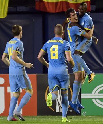 1-1. Yuri Logvinenko celebró el gol del empate.