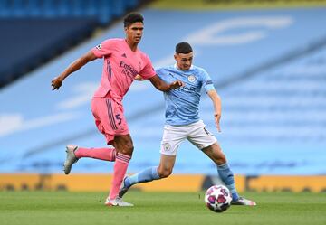 Phil Foden y Varane.