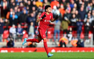 El extremo colombiano disputó 32 minutos en la victoria 3-1 de Liverpool ante Cardiff City por la FA Cup. El guajiro realizó una asistencia.