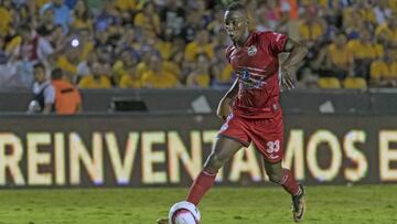 El conjunto poblano decidió reinstalar al delantero y goleador de los licántropos luego de que fuera separado por indisciplinado.