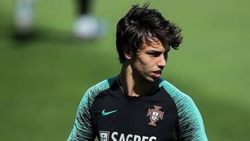 Joao Félix entrenándose con la selección portuguesa.