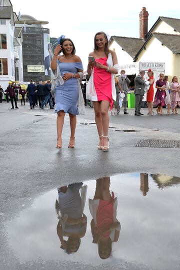 'Ladies Day' at the Grand National