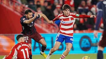 19/01/26 PARTIDO SEGUNDA DIVISION
GRANADA - EIBAR
Alvaro (SD Eibar) y Pedro Alemañ (Granada CF)