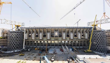 El nuevo Bernabéu coloca las primeras piezas de la cubierta