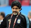 Maradona podría reunirse hoy con Grondona para resolver su futuro
