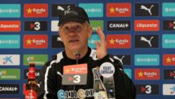 Javier Aguirre anima al equipo a seguir luchando por obtener una plaza en Europa.