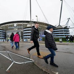 La tormenta Dennis amenaza de nuevo la jornada de la Premier