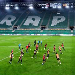 Chukwueze y Pedraza son las grandes atracciones en Viena