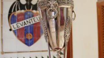 El Levante sólo tiene un título y no le es reconocido