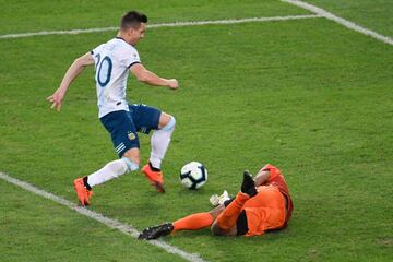 0-2. Giovani Lo Celso marcó el segundo gol.