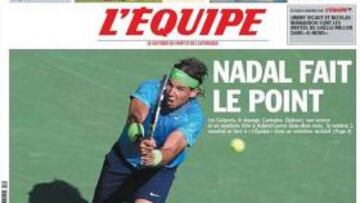 <b>REMATADOR. </b>En páginas de 'L'Équipe', Rafa pone pie en pared.