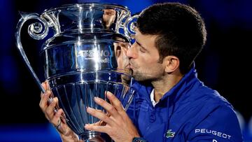 Djokovic on Sampras no.1 record break: "It feels amazing... he was my childhood hero"