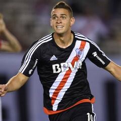 Santos Borré, la clave para la reacción de River Plate