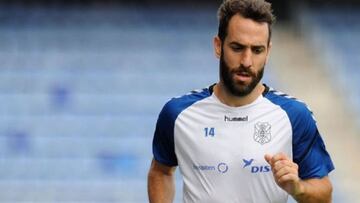 Carlos Ruiz renovar¨¢ en caso de ascenso
