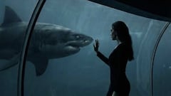 ‘Sharklentine’ es una rareza inclasificable de poco más de 100 páginas y Hollywood debería llamar a la puerta de su autora