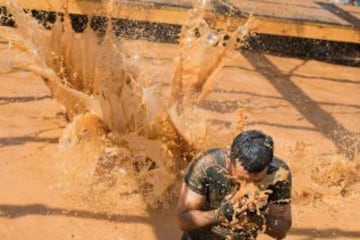 Tel Aviv celebra la divertida carrera The Mud Day