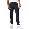 Unos pantalones chinos de vestir Levi’s para hombre para combinar con todo