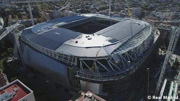 Las obras de remodelación del estadio del Real Madrid siguen a buen ritmo y encaran la recta final para su estreno la próxima temporada. 