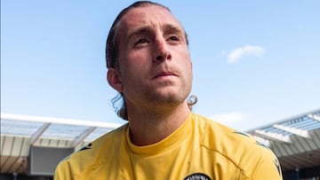 “Jugué 15 minutos y me rompí completamente el ligamento”