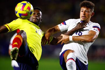 La Selección Colombia enfrentó a Estados Unidos en partido amistoso en el Dignity Health Sports Park.